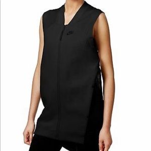 Nike women’s mesh long vest. New, never worn